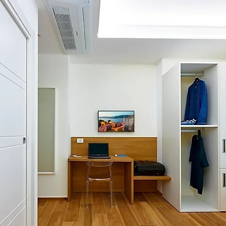 Bed & Breakfast Zeropensieri 4*